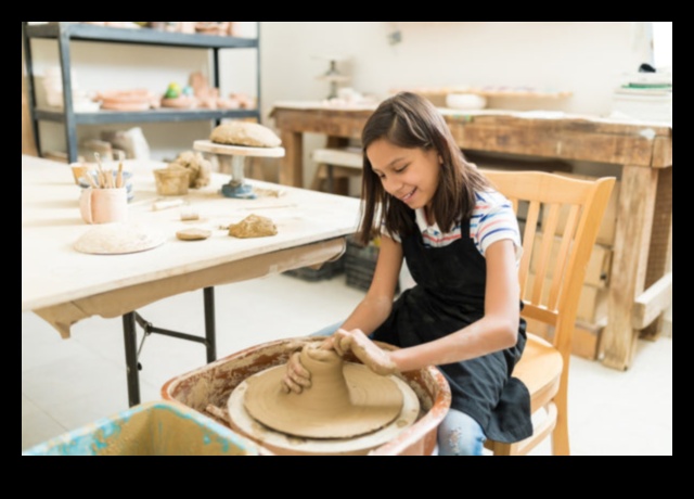 Kids Pottery Sınıf A Genç Zihinler için Yaratıcı Çıkış