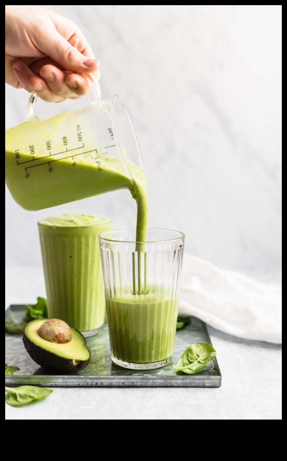 DIY Green Smoothie Bar: İçeceklerinizi nihai zevk için özelleştirme